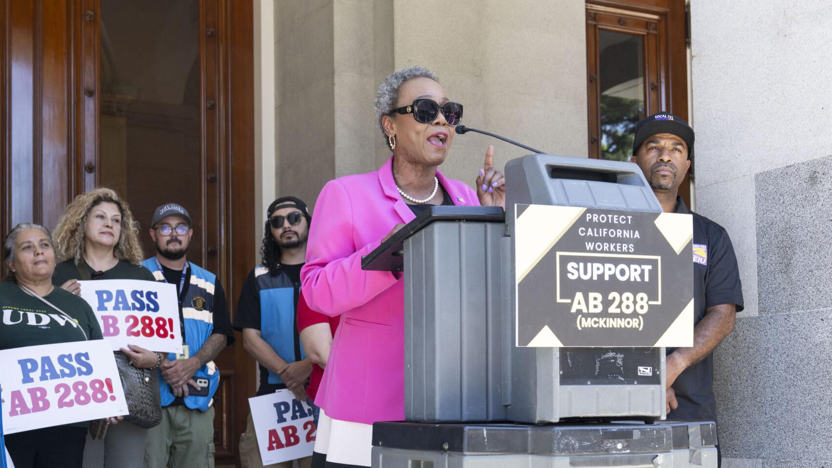 Column: California joins New York in trying to fill a void on worker protections
